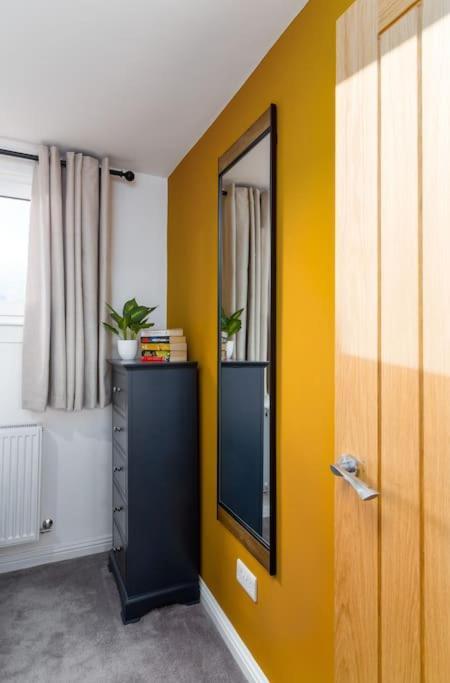 The Stylish 3-Bedroom Maisonette Retreat Stirling Exteriör bild